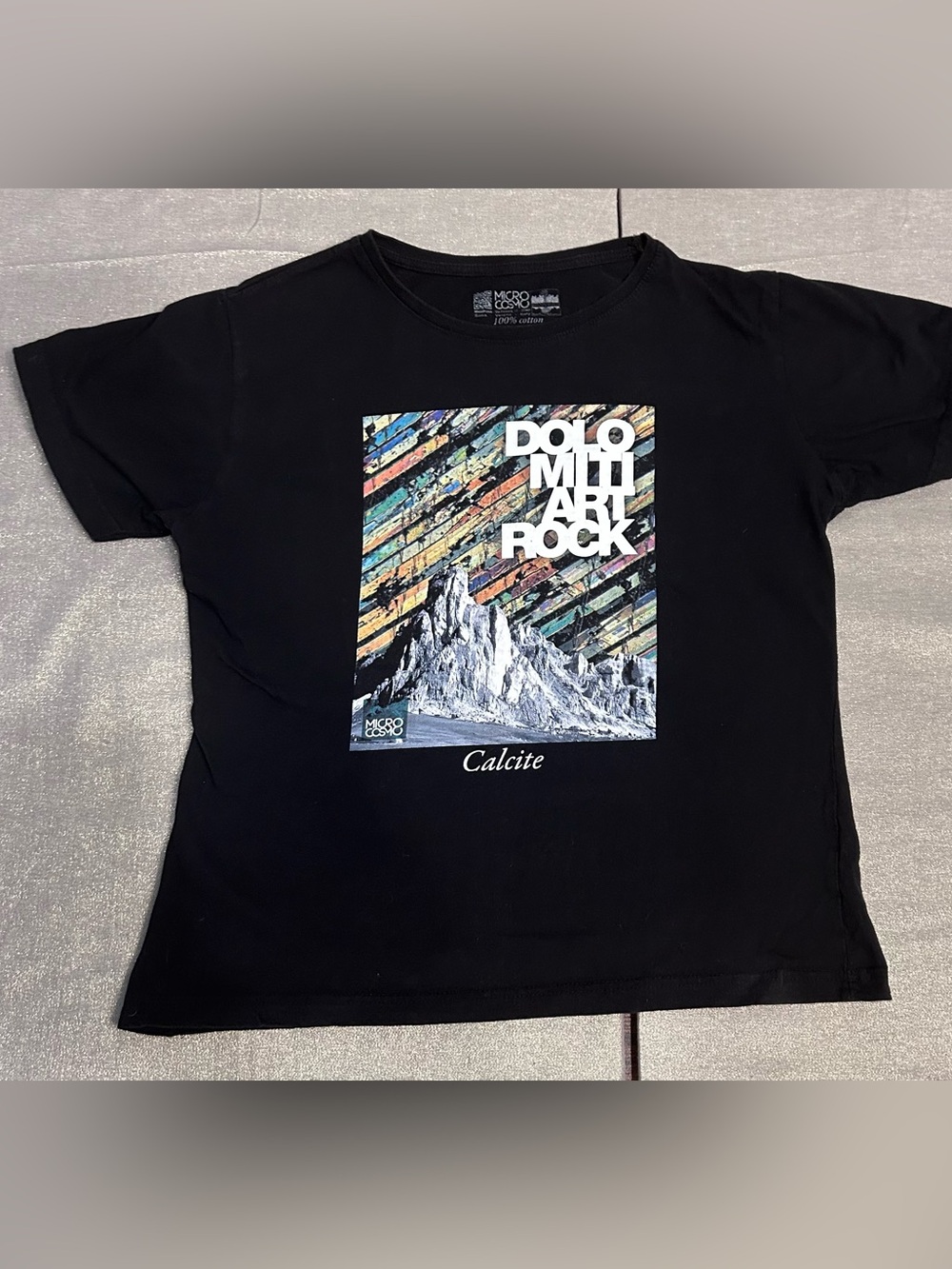 Micro Cosmo Dolomiti Art Rock Calcite Graphic Tee